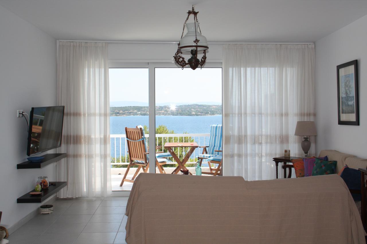 iliana's seaside maisonette Spétses Esterno foto